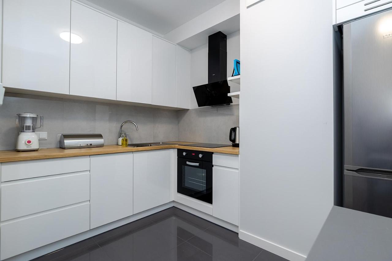 Wola Luxe Apartment Warszawa Eksteriør billede
